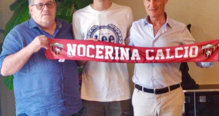 SCOCCO IN PRESTITO ALLA NOCERINA