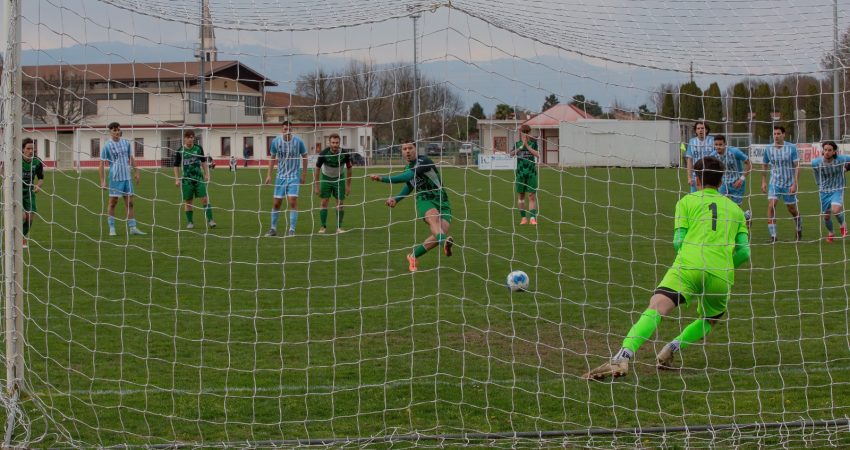 Il Sandonà passa 2-1 a Mansuè, non basta il rigore di Berardi