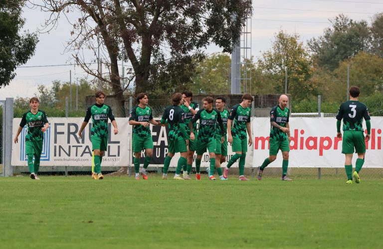 Pari in rimonta nel finale: finisce 2-2 con il Thiene